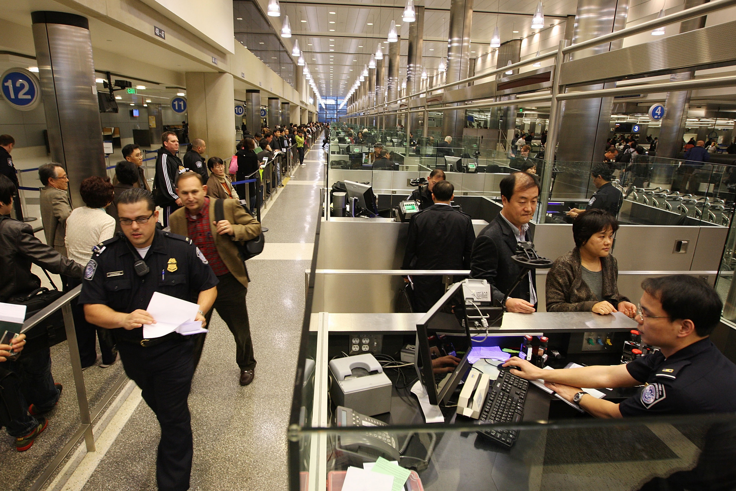 Political streamer detained by border agents in Chicago